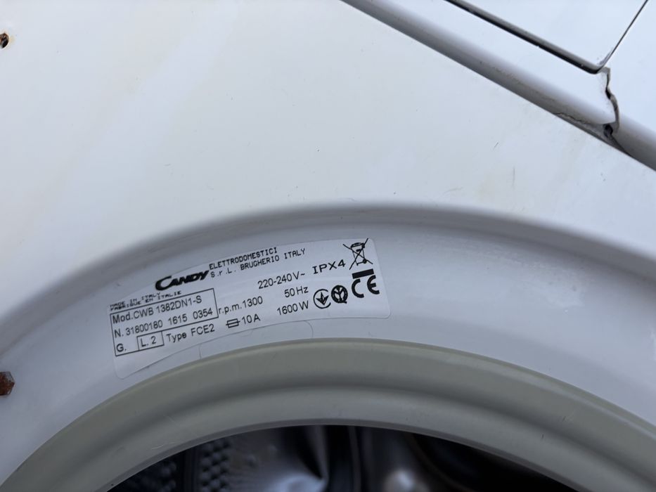 Máquina de Lavar Roupa de Encastre Candy 8 kg – 1300 rpm
