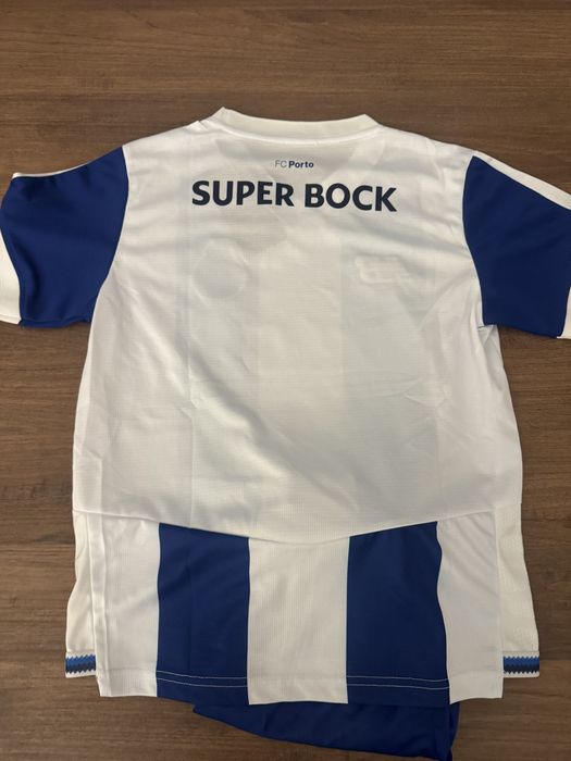 Equipamento crianca FCPorto