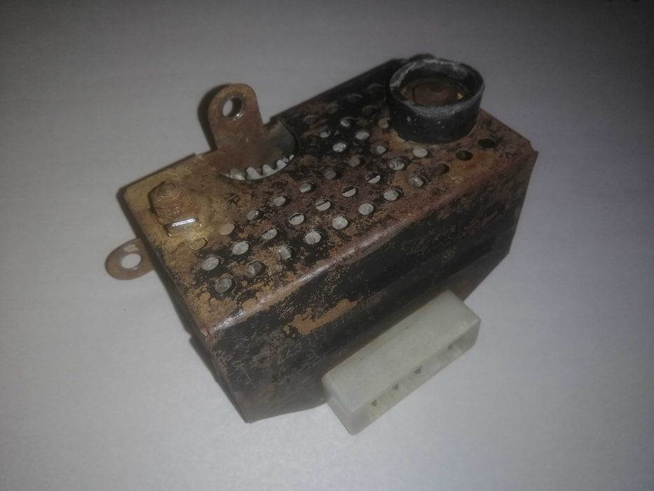 НОРМАЛЬНАЯ-Накладка бака ЯВА/JAWA 638 Made in Czechoslovakia.