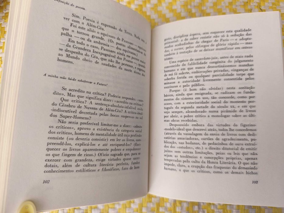 IMITAÇÃO DOS DIAS –  José Gomes Ferreira