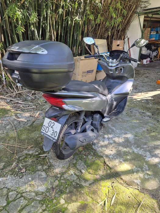 Honda PCX 125 – 2016 | Excelente estado | Revisão feita