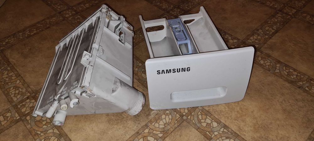 pralka Samsung WF0600NXWG na części