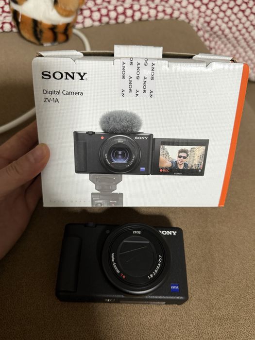 digital Camera ZV-1A