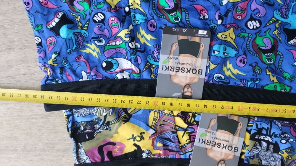 3×męskie bokserki M