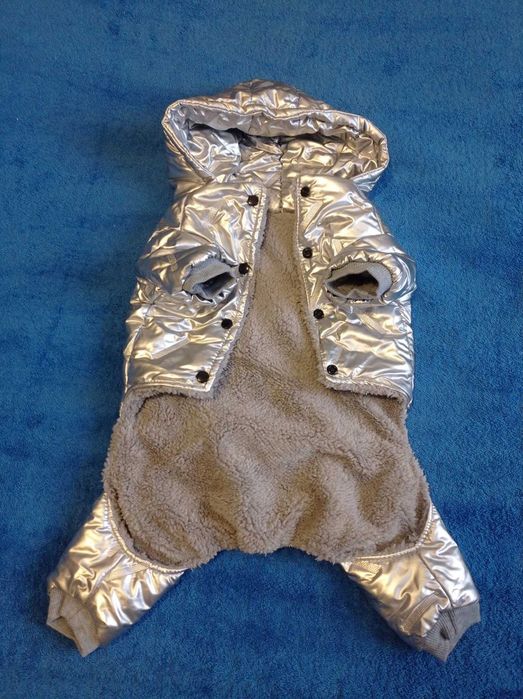 Продам комбінезон для собак