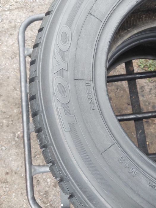 Opony zimowe 185.70.13 Toyo Montaż