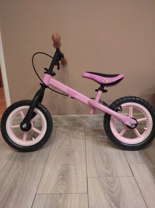 Rowerek biegowy dla dziewczynki