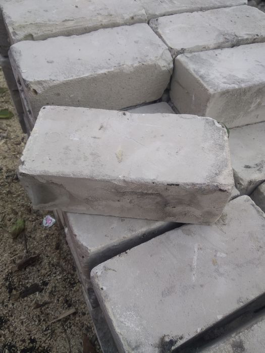 Продам цеглу,б.у