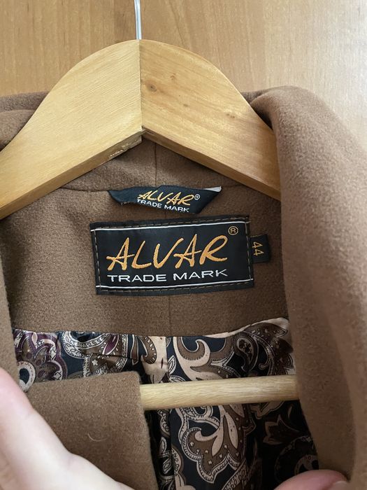 Пальто осенее camel