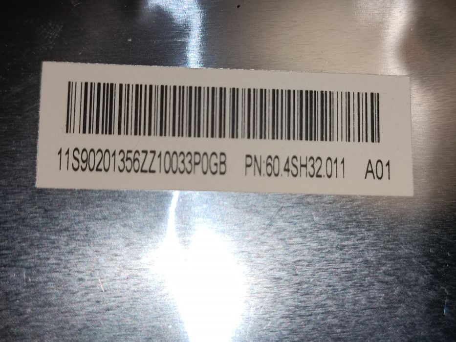 Крышка и рамка матрицы с петлями и шлейфом взборе для Lenovo G580 (201