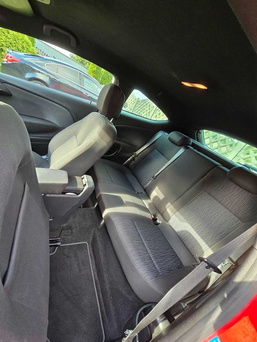 Opel Astra J GTC 2012 1.4 Turbo