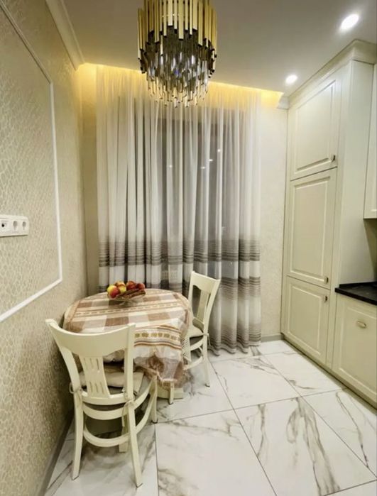 3х к. Сталинка на пл. Конституции. 100% ж/б. Авторский проект. 3 эт.