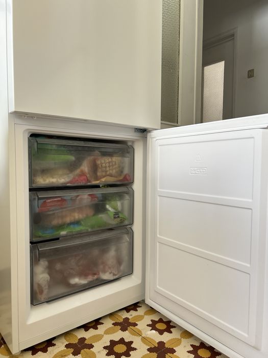 Frigorífico combinado QILIVE