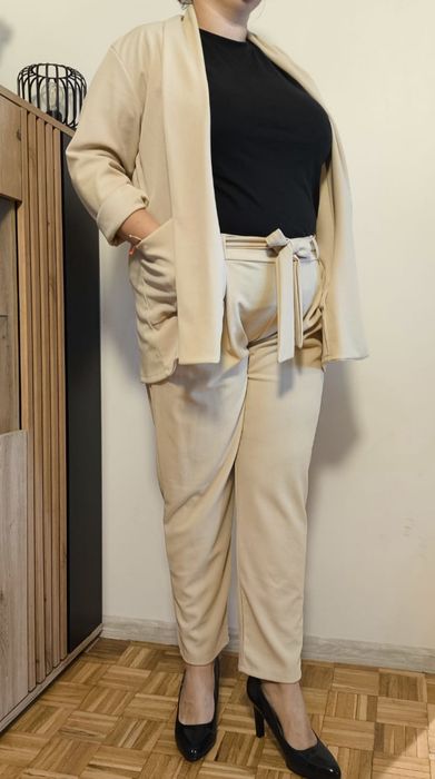 Garnitury damskie Nowe