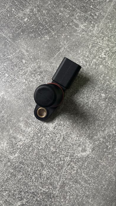 датчик положення розподільного валу Valeo 253803