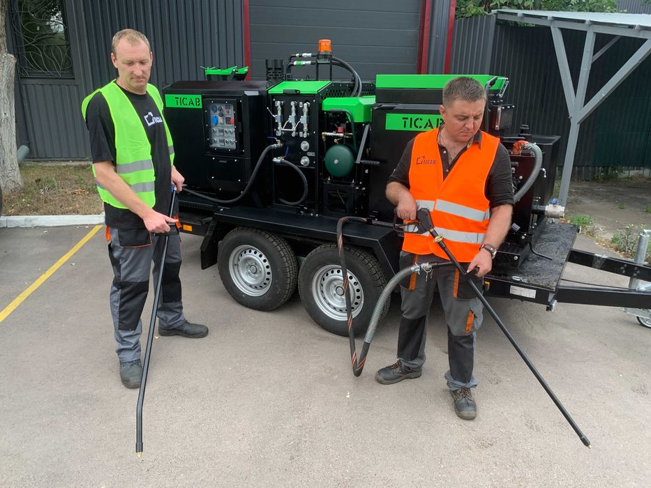 Заливальник швів 120 л + Гудронатор 750 л від виробника TICAB/BM-Combo