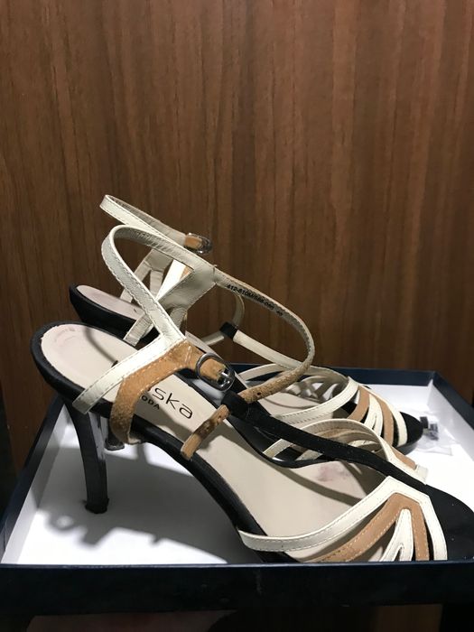 Босоніжки жіночі braska