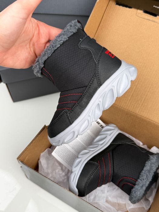 Детские мигающие сапоги дутики на липучках Skechers 23р