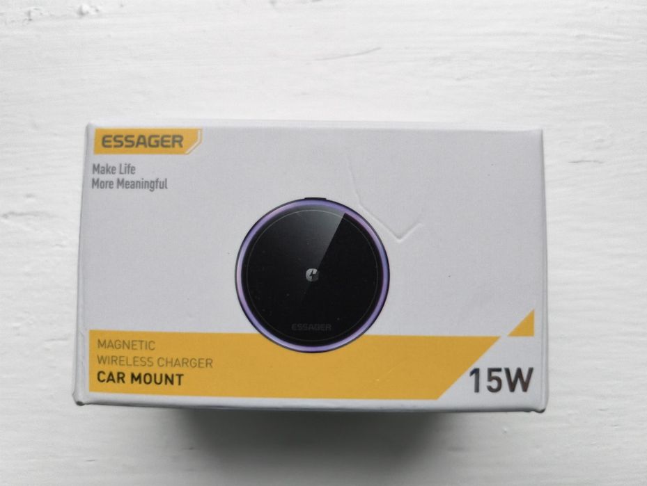 Бездротовий зарядний пристрій для авто