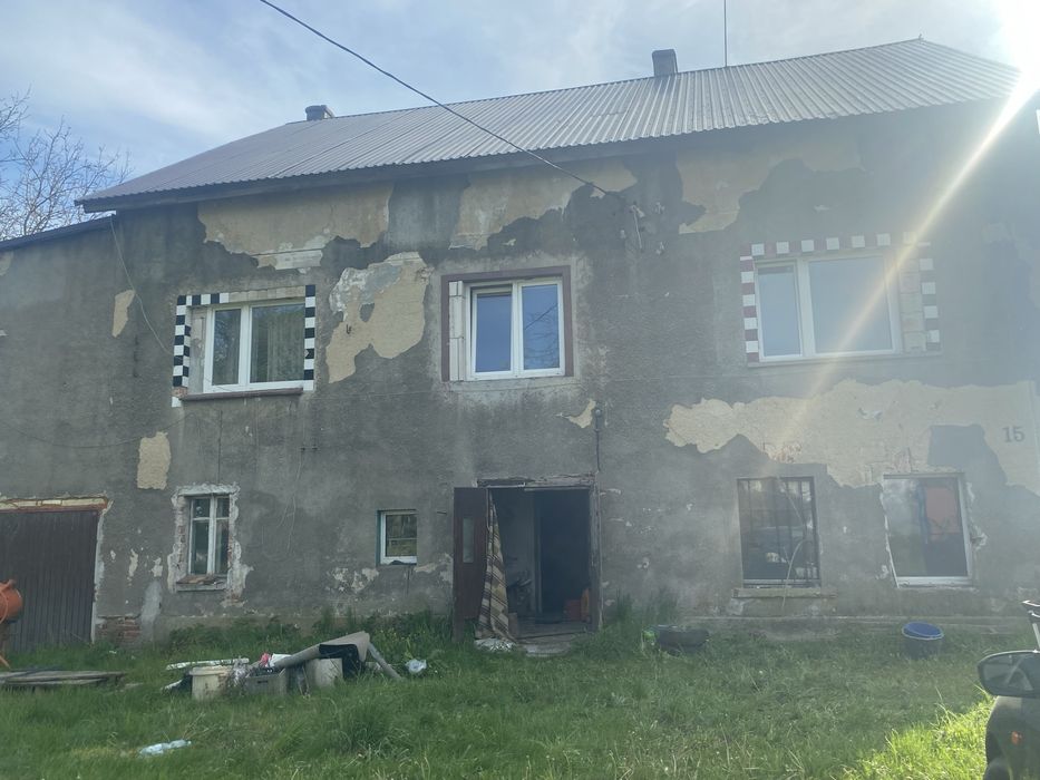 Dom i budynek gospodarczy Kopaszyn