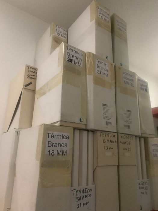 3 Máquinas de encadernação térmicas e capas térmicas