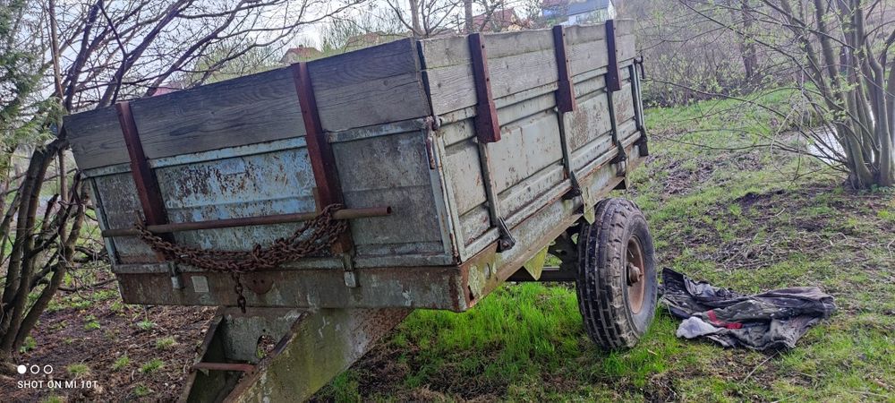 Прицеп в для тракторів МТЗ ЮМЗ Т40
