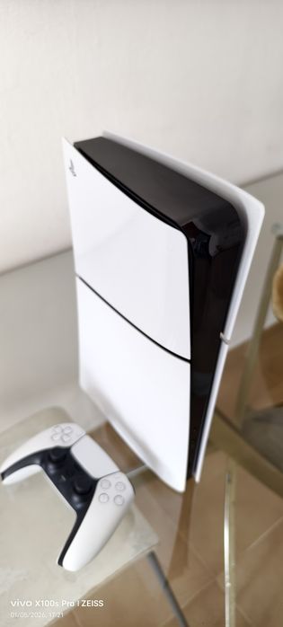 PlayStation 5 digital 1tb sem caixa com um comando