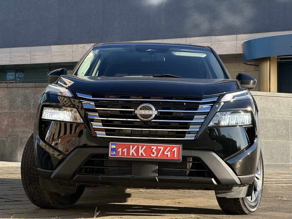 Nissan ROGUE 4х4 2023 рестайлінг 2024