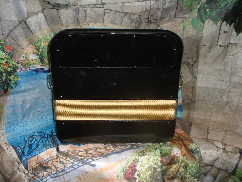 Concertina para venda N, 837