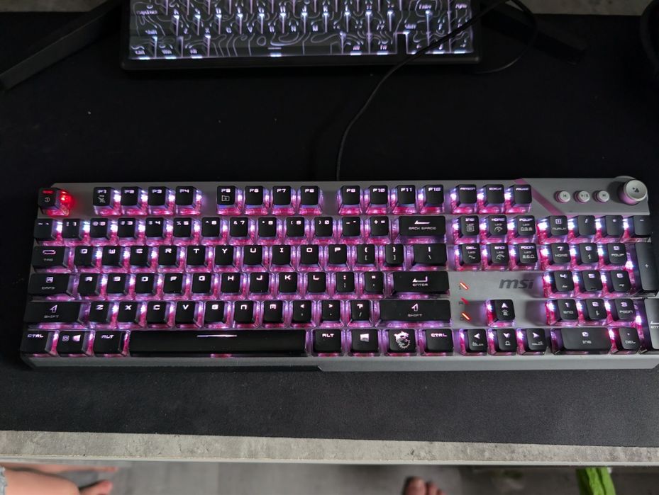 Klawiatura gamingowa MSI Gk71 sonic