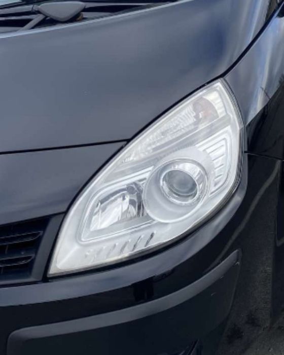 Автомобиль RENAULT,7mest.