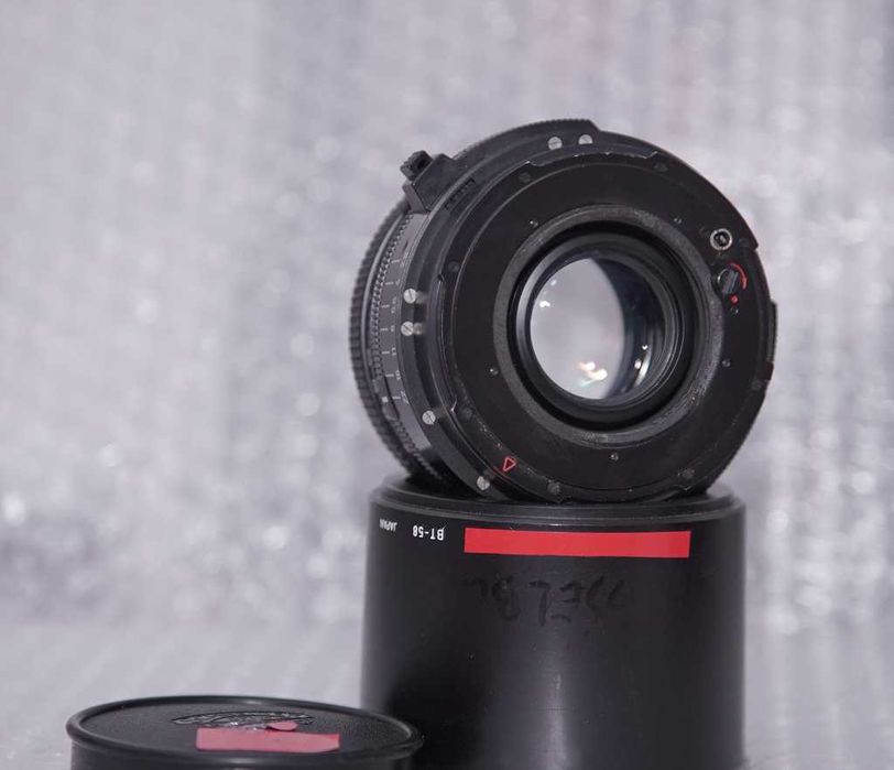 Hasselblad Carl Zeiss Planar F 80mm f/2.8