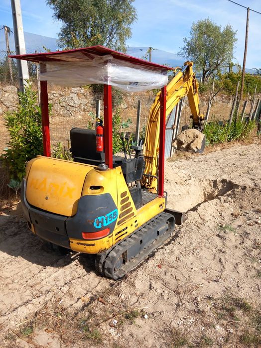 Mini giratoria H15B em bom estado