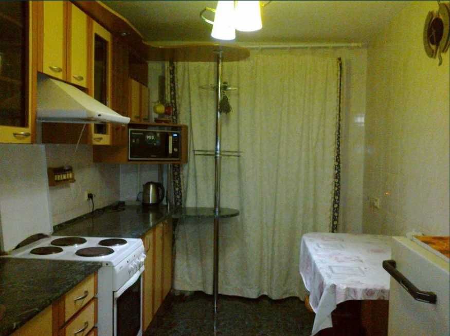 Сдам комнату девушке комната женщине в 3х комнатной квартире