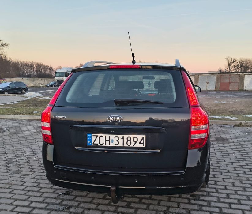 Kia cee.d 1.4b +gaz kombi z 2009r
