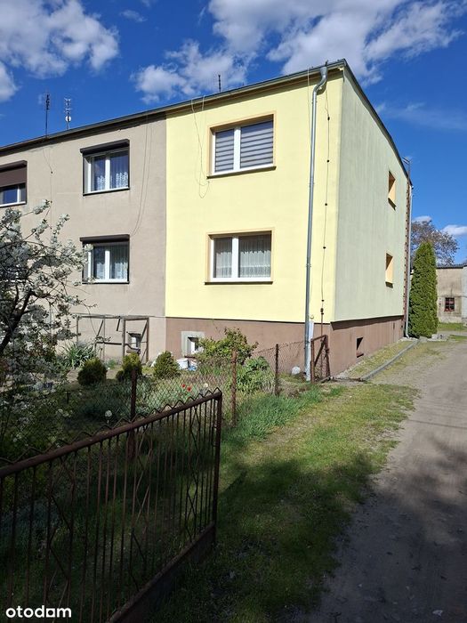 Dom, Kokorzyn