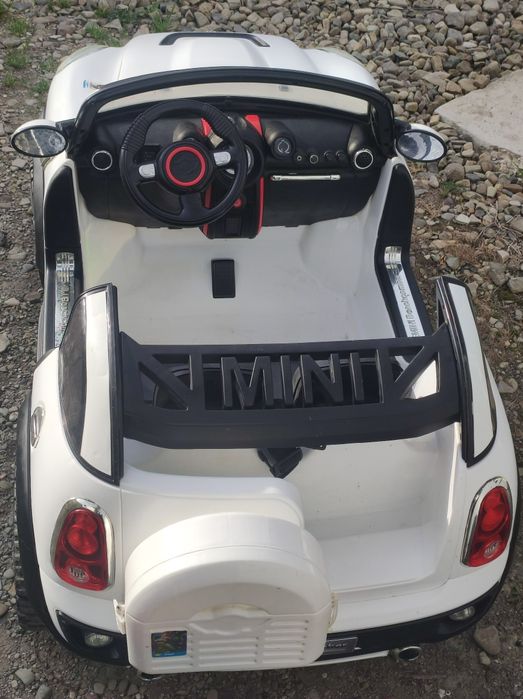 Дитяча машина Mini Copper двомісний 11V 10A/h