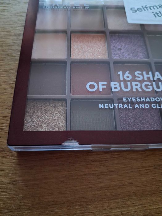 LAMEL paleta 16 shades of burgundy