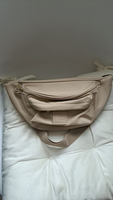 Nerka Beżowa unisex
