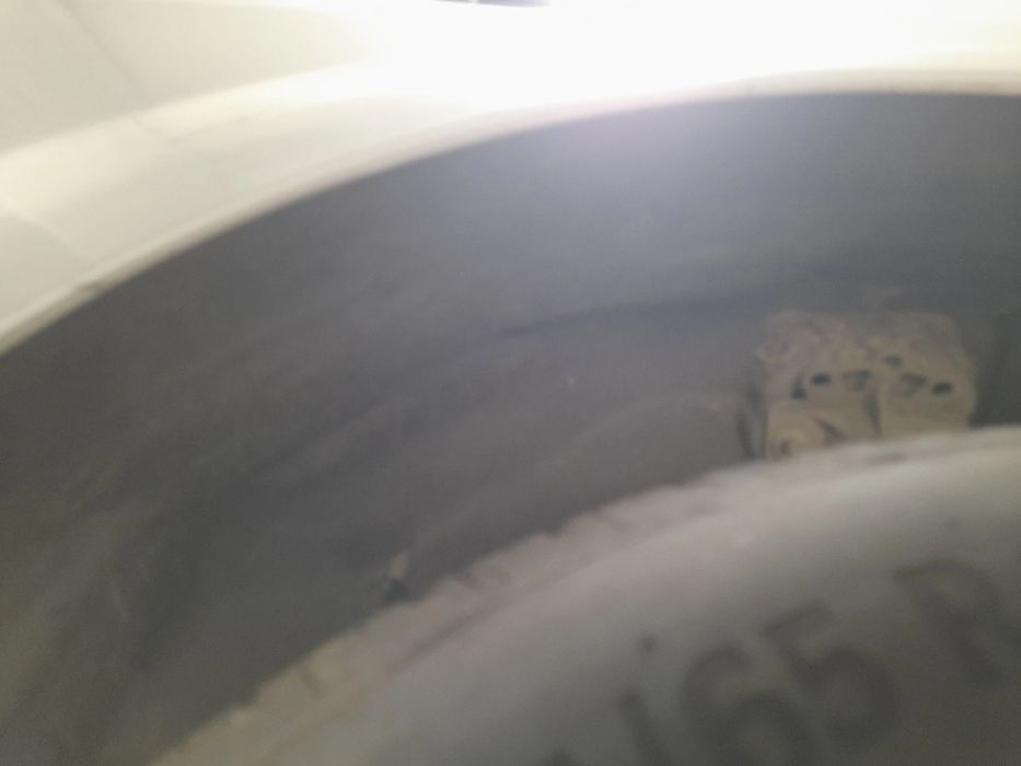 Cava roda trás esquerda FIAT Punto Evo (199_)