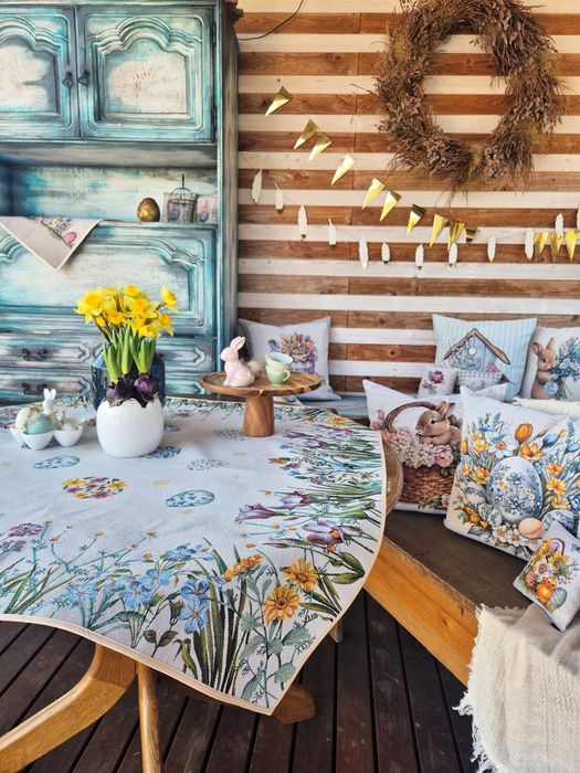 Obrus Wielkanocny 100x100 cm gobelinowy L54 w Kwiaty i Pisanki