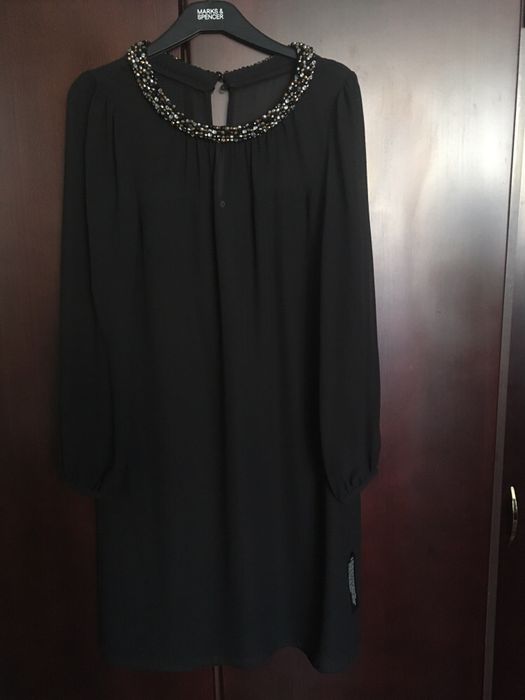 Sukienka czarna, elegancka