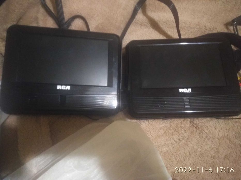 DVD програвач автомобільний