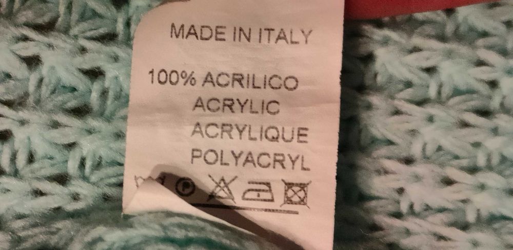 Sweter damski produkt włoski