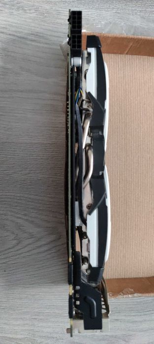 placa gráfica MSi GTX 1070 Ti Armor Twin Frozr 8GB