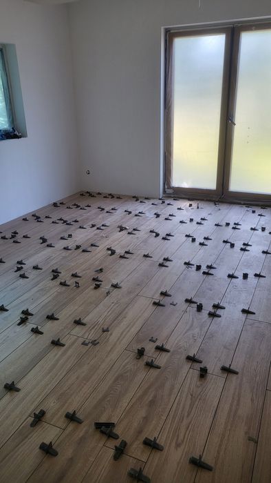 Wykończenia Wnętrz. Płytki Duży Format 120x120 cm. Szpachlowanie ścian Gips-Karton Remont