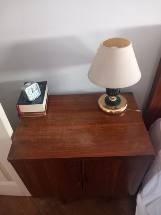 Mesa de cabeceira
