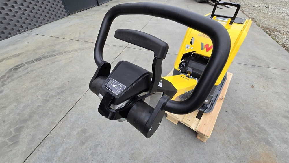 Zagęszczarka dwukierunkowa WACKER NEUSON DPU 6260 Hehp DPU 6555 NOWA