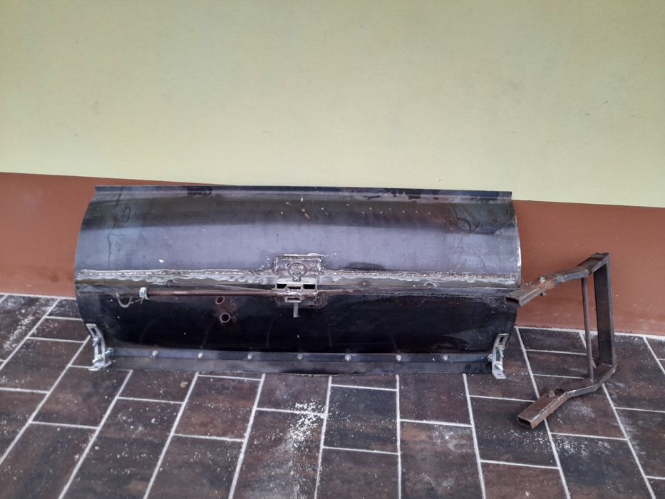 Pług do odśnieżania