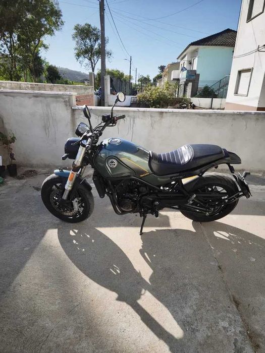 Vendo ou troco motociclo